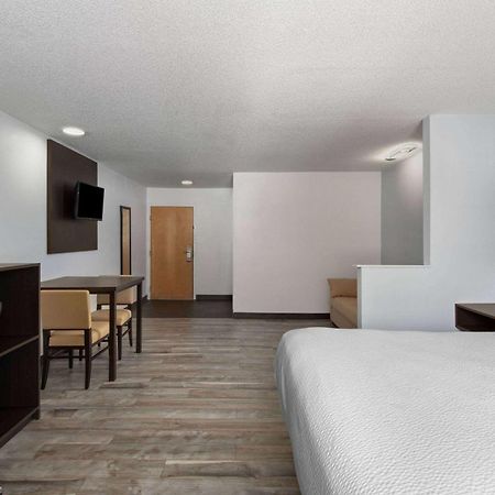Готель Super 8 By Wyndham Harbison/Parkridge Hospital Колумбія Екстер'єр фото